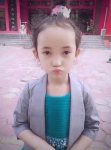 嘟嘴卖萌照片,萌态可掬的瞬间捕捉