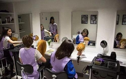 教育寓于娱乐当中,探索教育娱乐化的无限魅力