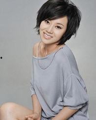 闫妮的资料,从喜剧女神到实力派演员的蜕变之路