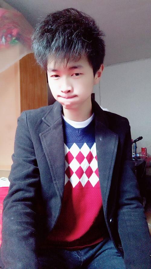 齐思均个人资料,才华横溢的青年才俊，多领域成就斐然